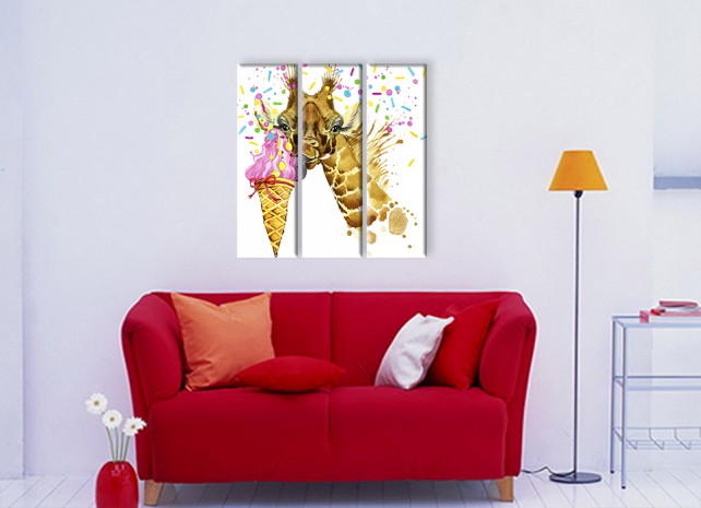Жираф с мороженым 1